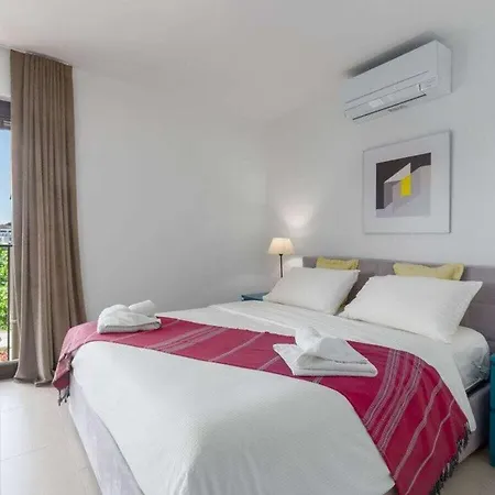 Mara Premium Comfortable Holiday *